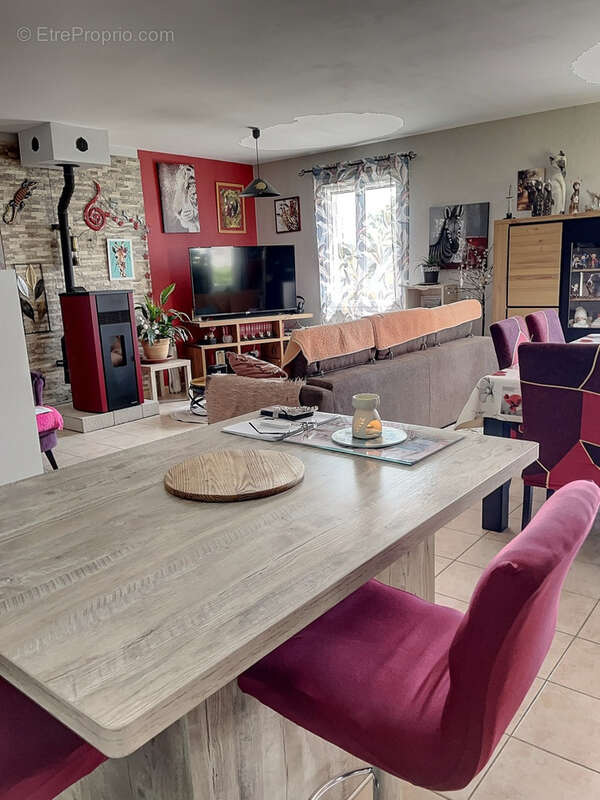 Maison à SAINT-THEODORIT