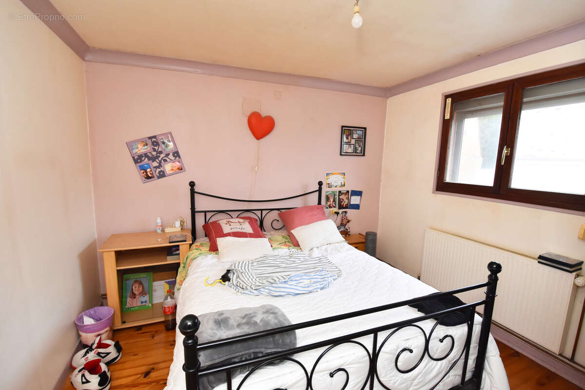 Maison à FLIXECOURT