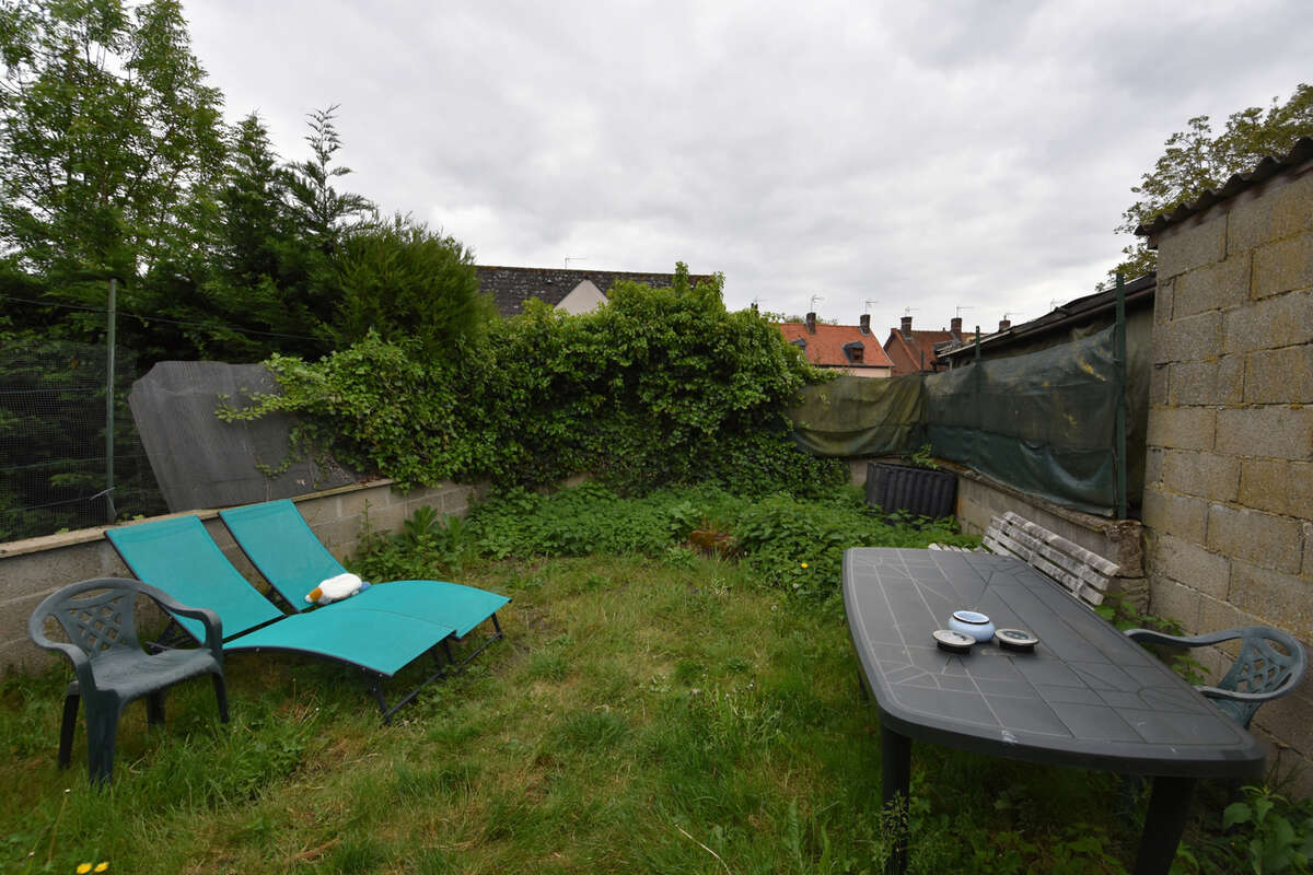 Maison à FLIXECOURT