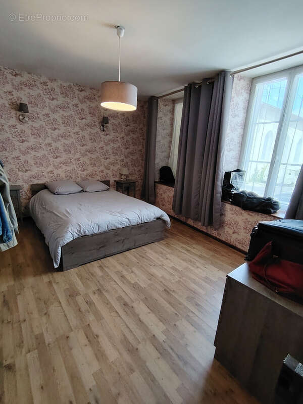 Maison à SAINT-MAURICE-SOUS-LES-COTES