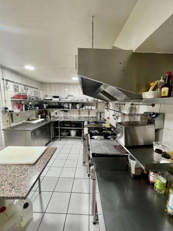 Commerce à HAM-SOUS-VARSBERG