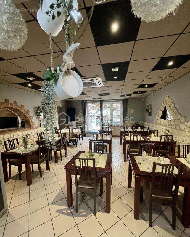 Commerce à HAM-SOUS-VARSBERG