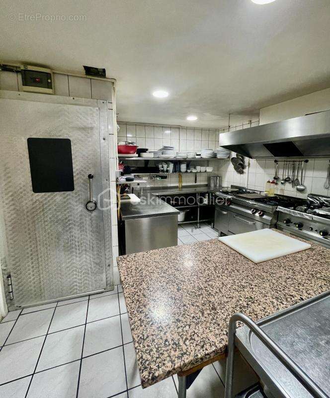 Commerce à HAM-SOUS-VARSBERG