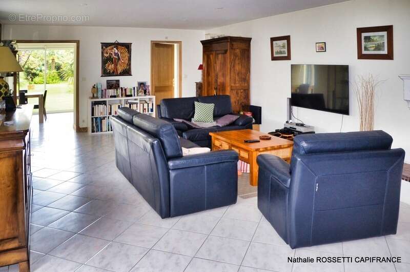 Maison à LA GREVE-SUR-MIGNON