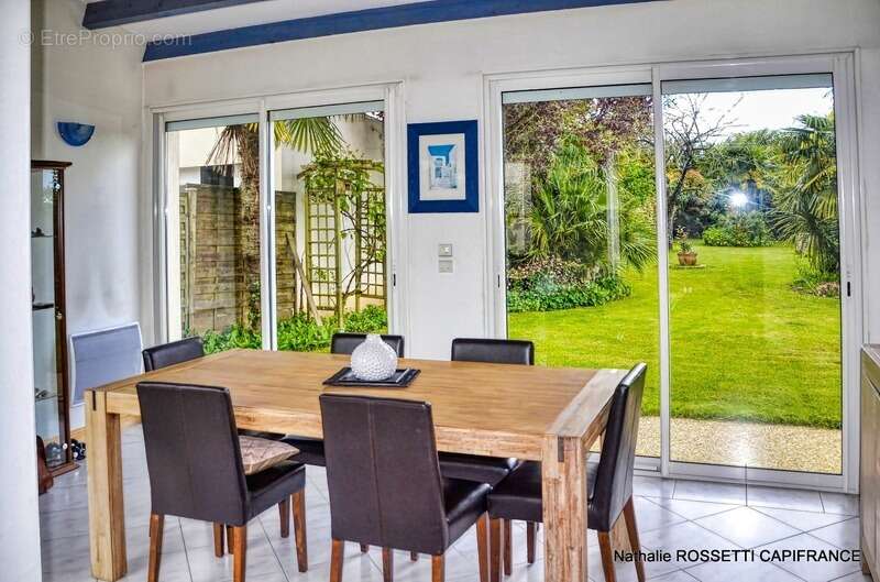 Maison à LA GREVE-SUR-MIGNON