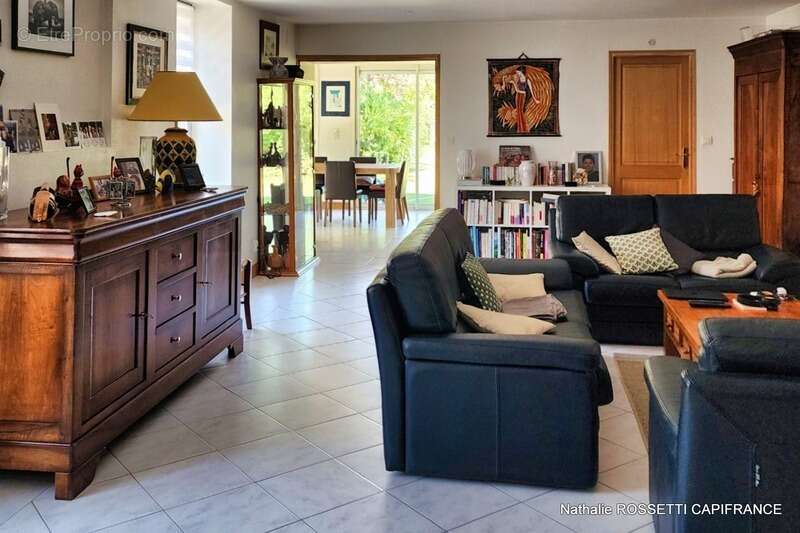 Maison à LA GREVE-SUR-MIGNON