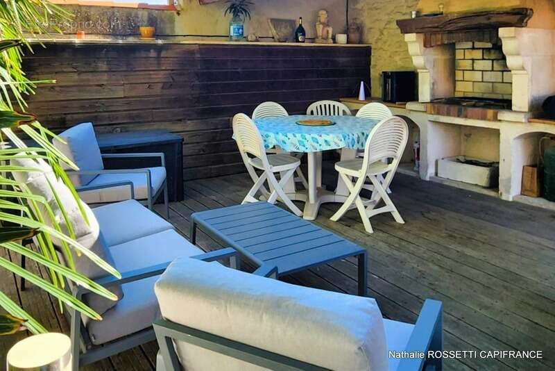 Maison à LA GREVE-SUR-MIGNON