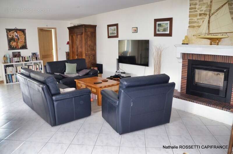 Maison à LA GREVE-SUR-MIGNON