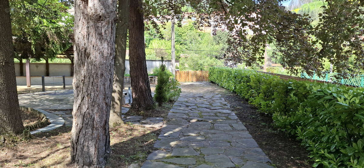 Maison à LE CHEYLARD