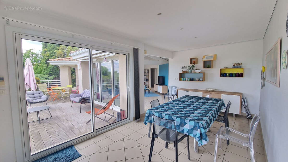 Maison à SAINT-MACAIRE