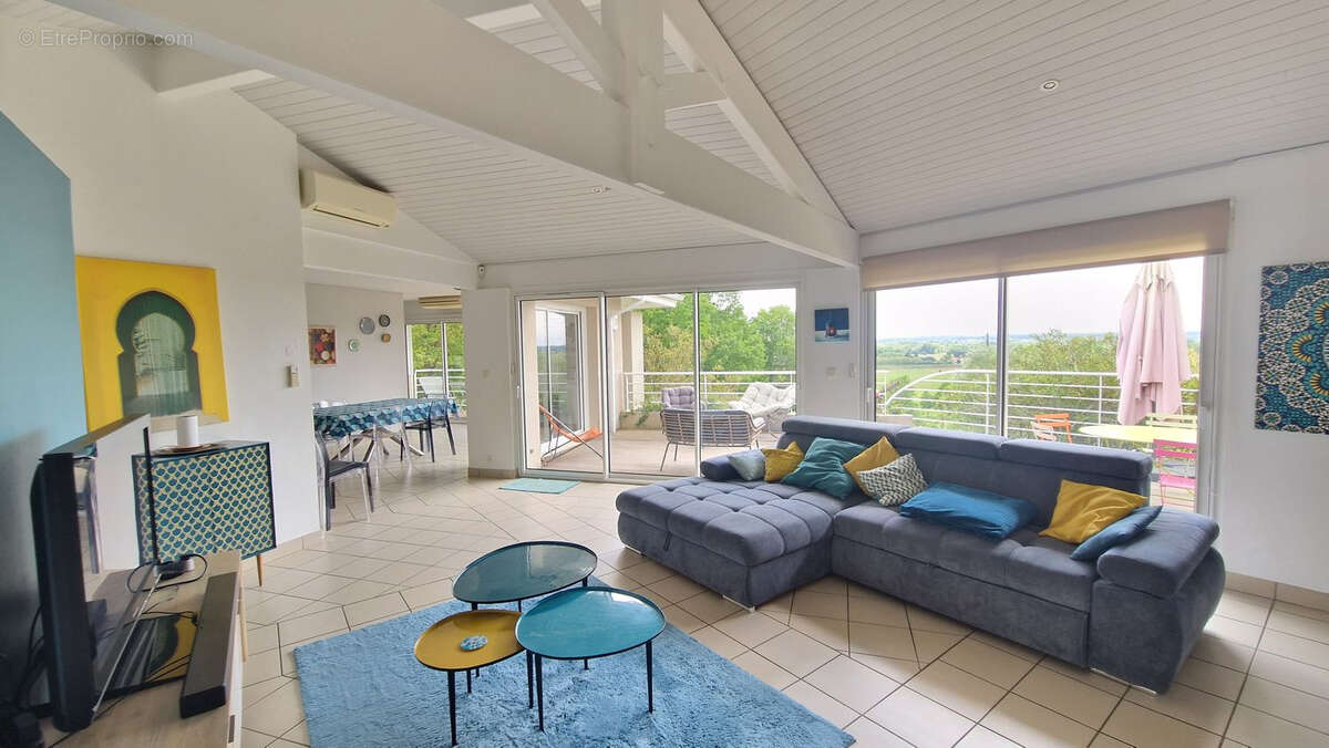 Maison à SAINT-MACAIRE