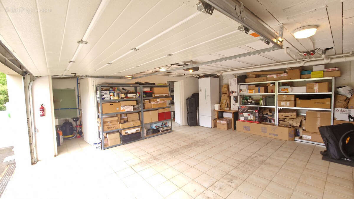 Maison à SAINT-MACAIRE