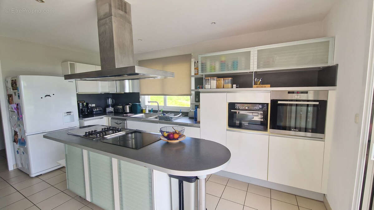 Maison à SAINT-MACAIRE