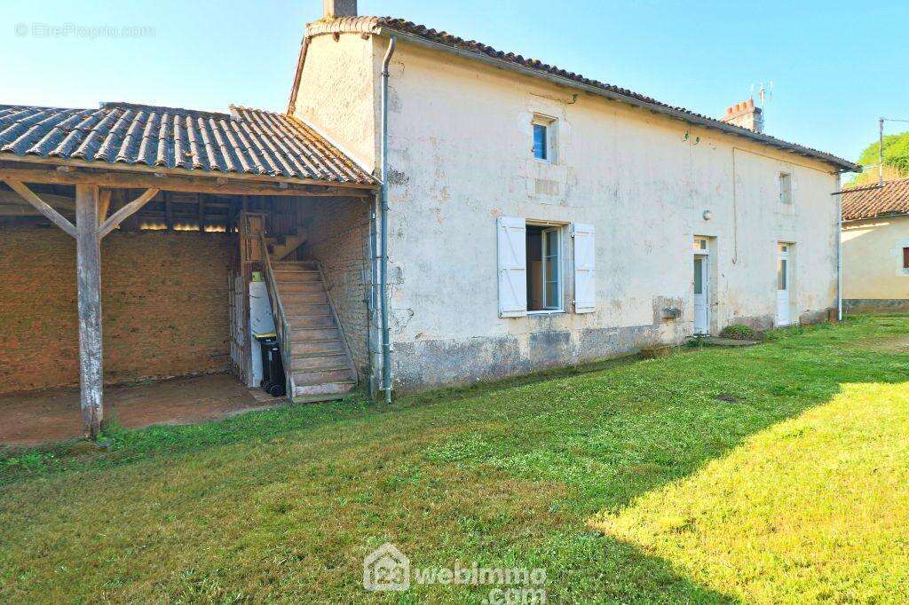 Ensemble immobilier de 2 maisons, - Maison à CEAUX-EN-COUHE