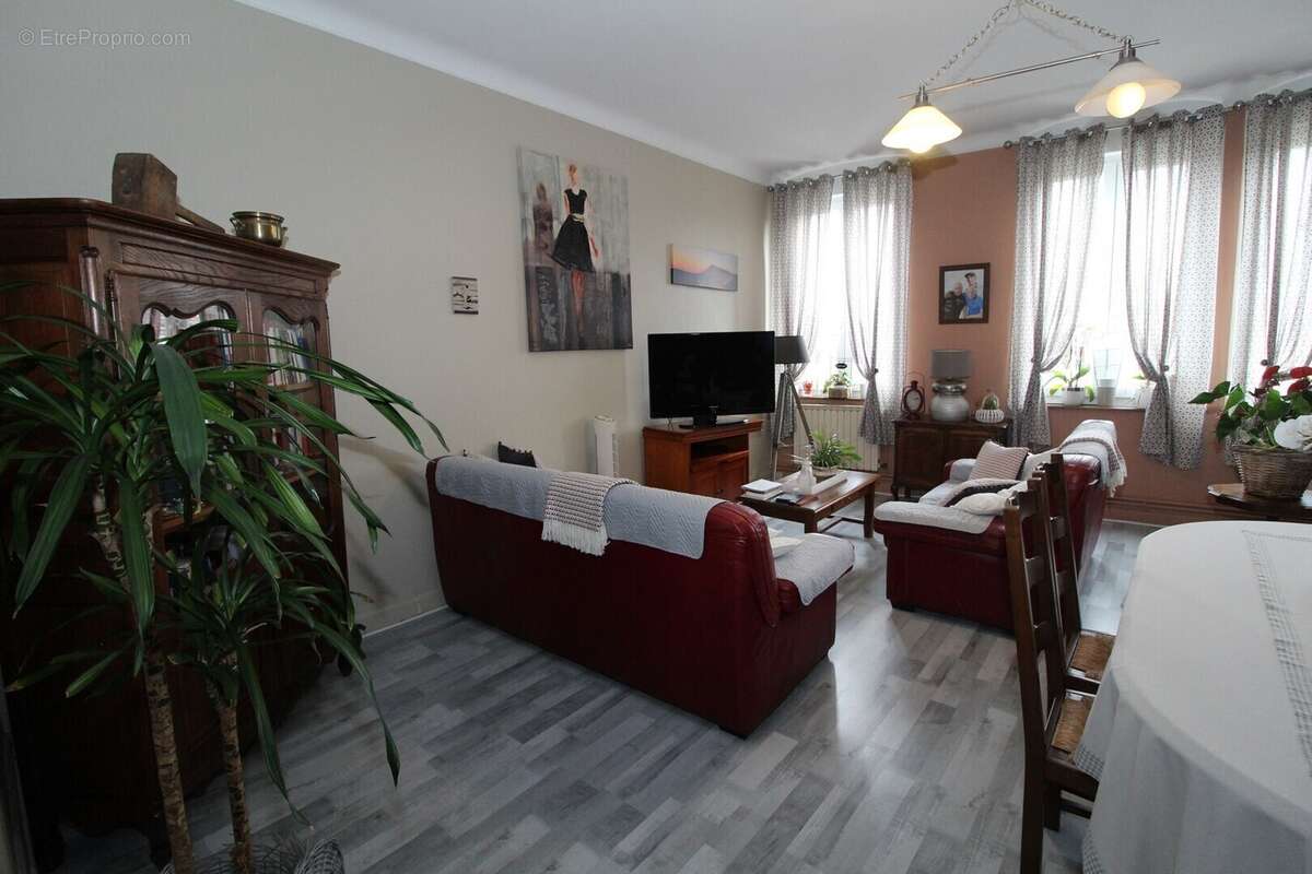 Appartement à MORHANGE