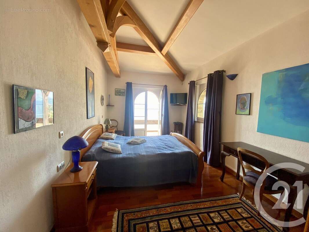 Maison à RAYOL-CANADEL-SUR-MER