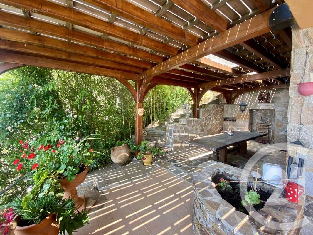 Maison à RAYOL-CANADEL-SUR-MER