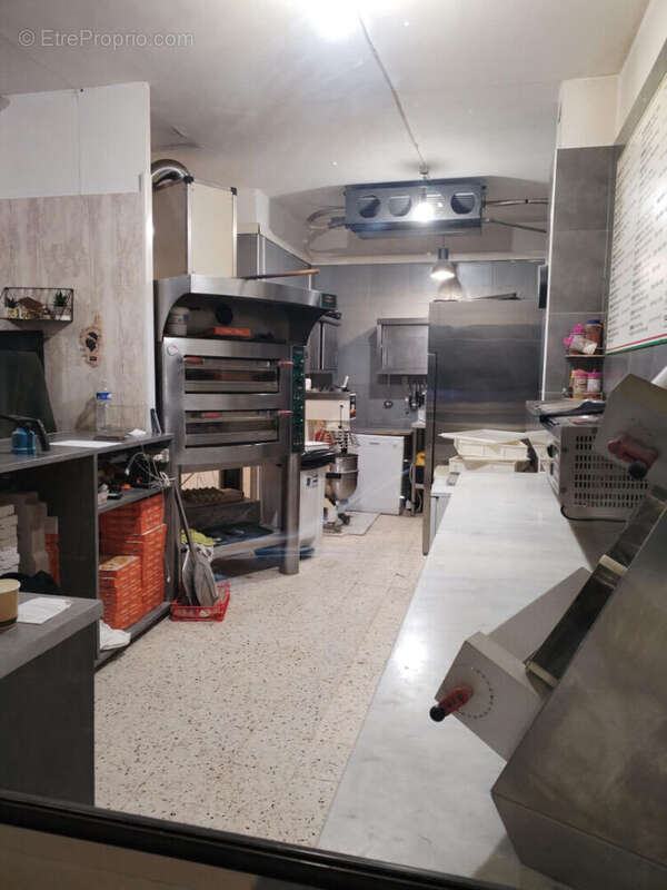 Autre à SAINT-LAURENT-DU-VAR