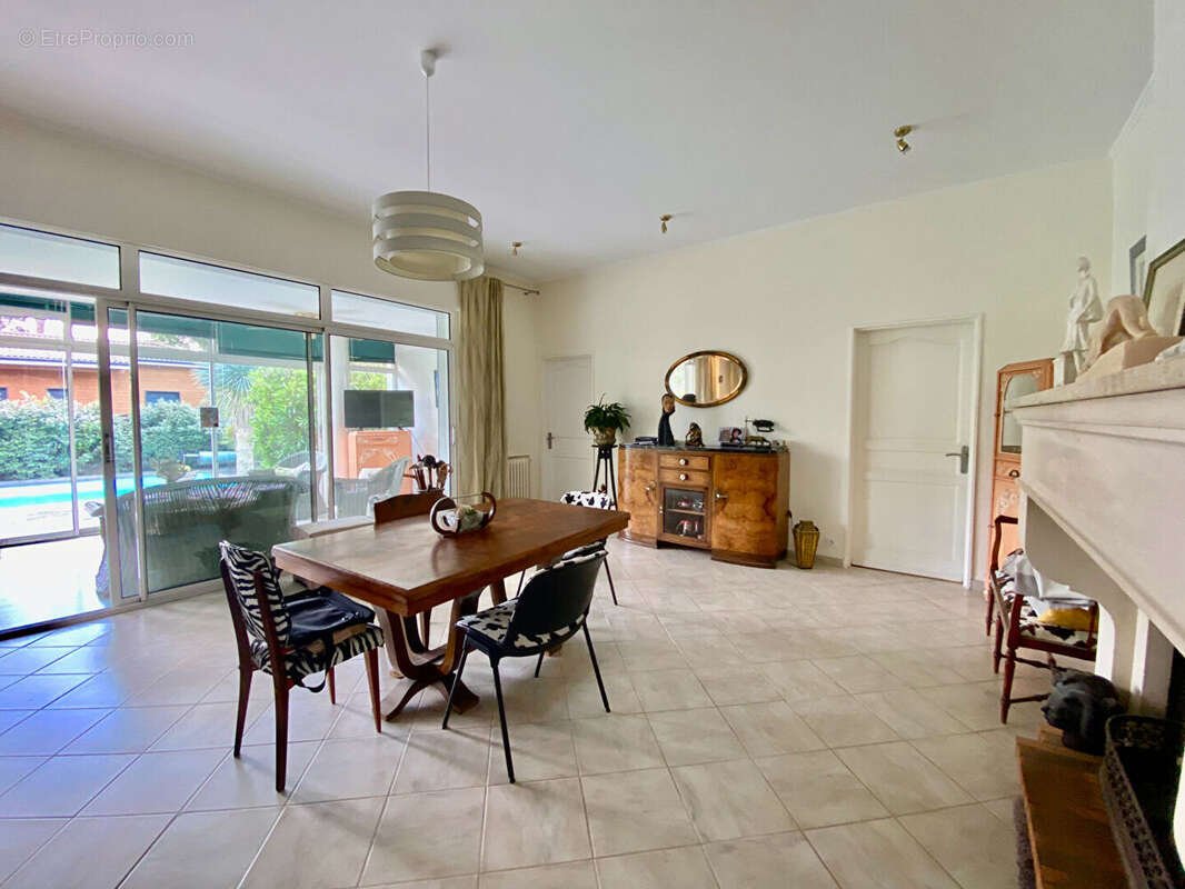 Maison à GUJAN-MESTRAS