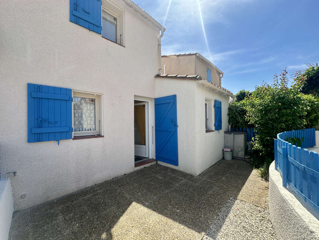 Maison à SAINT-CYPRIEN