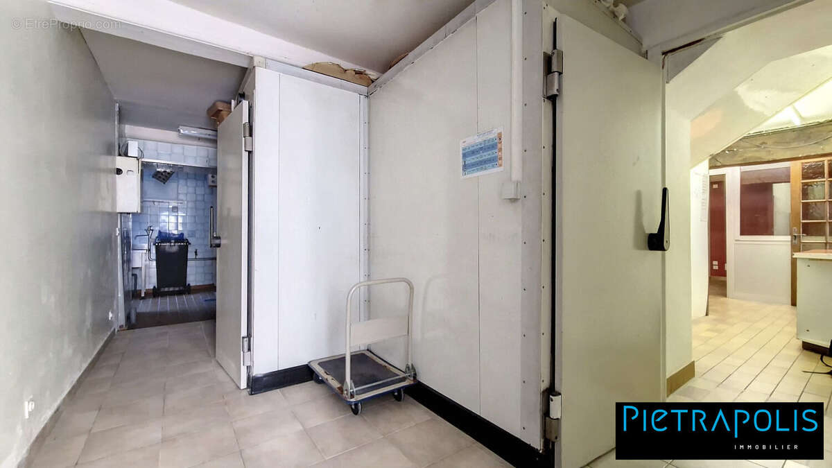 Appartement à LA CLAYETTE