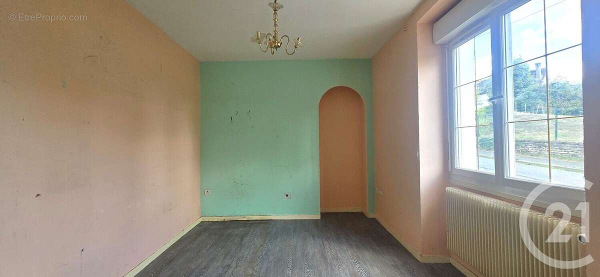 Maison à LE CREUSOT