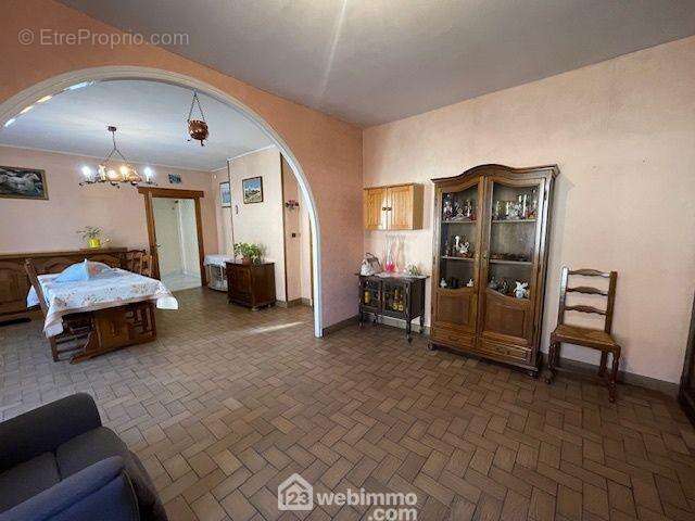 Maison à PONT-L&#039;EVEQUE