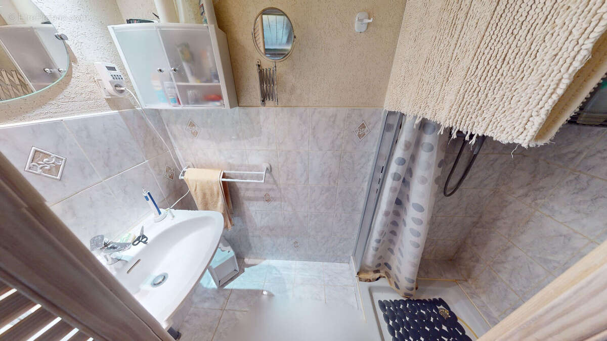 Maison à SAINT-RAMBERT-EN-BUGEY