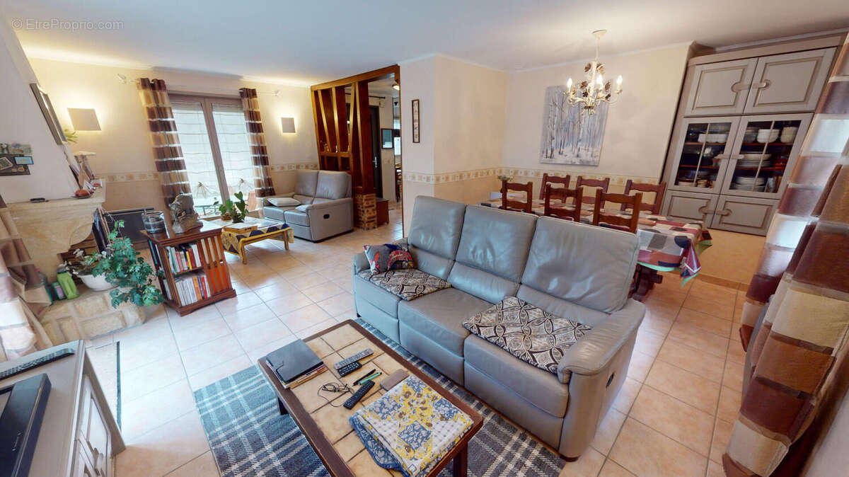 Maison à SAINT-RAMBERT-EN-BUGEY