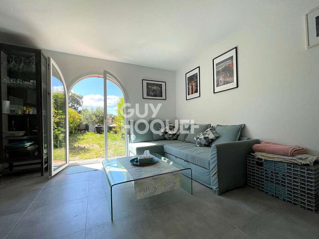 Appartement à GRIMAUD