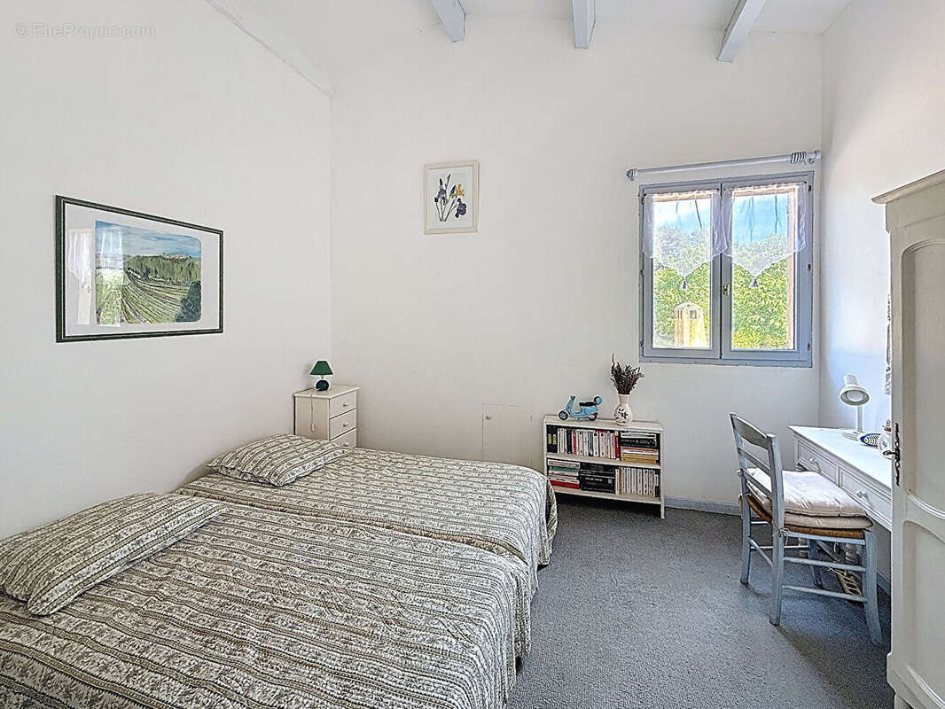 Maison à LE CANNET-DES-MAURES