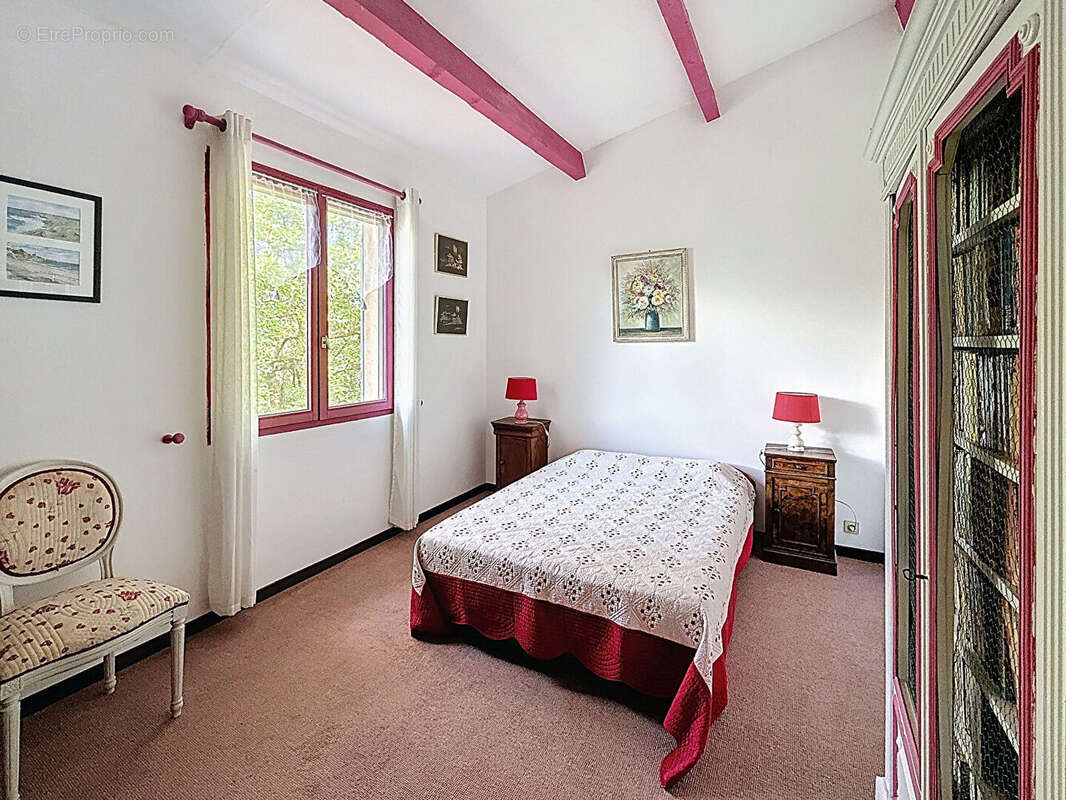 Maison à LE CANNET-DES-MAURES