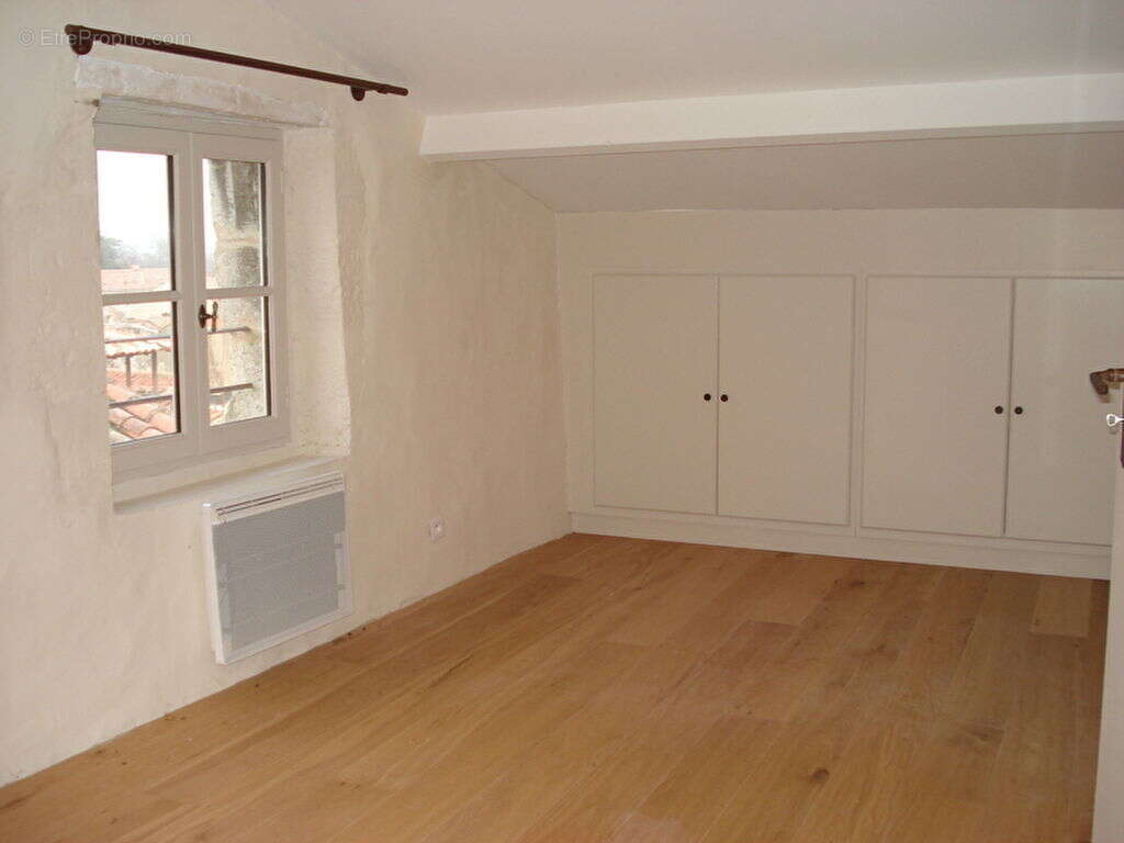 Appartement à FONTENAY-LE-COMTE