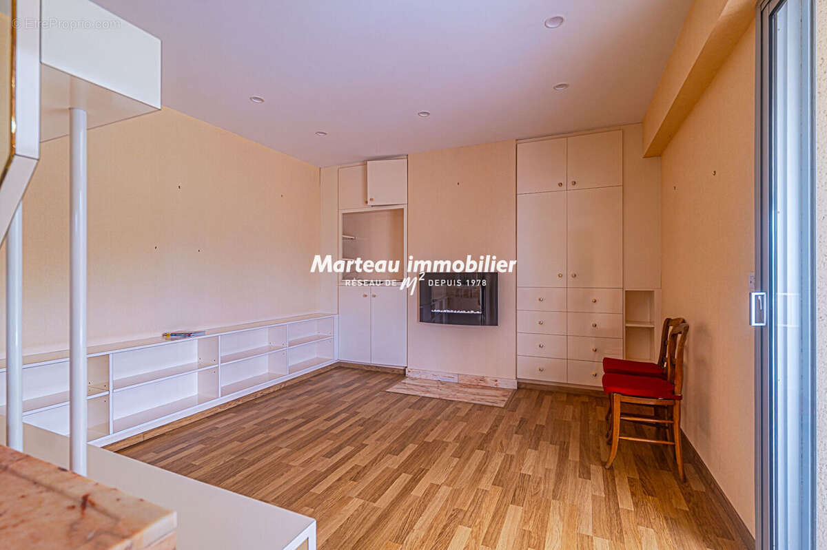 Maison à SAINT-LEONARD-DES-BOIS