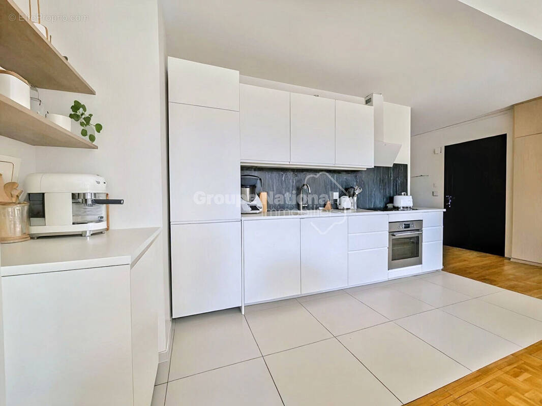 Appartement à MARSEILLE-7E