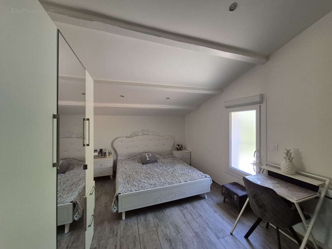 Appartement à CARRY-LE-ROUET