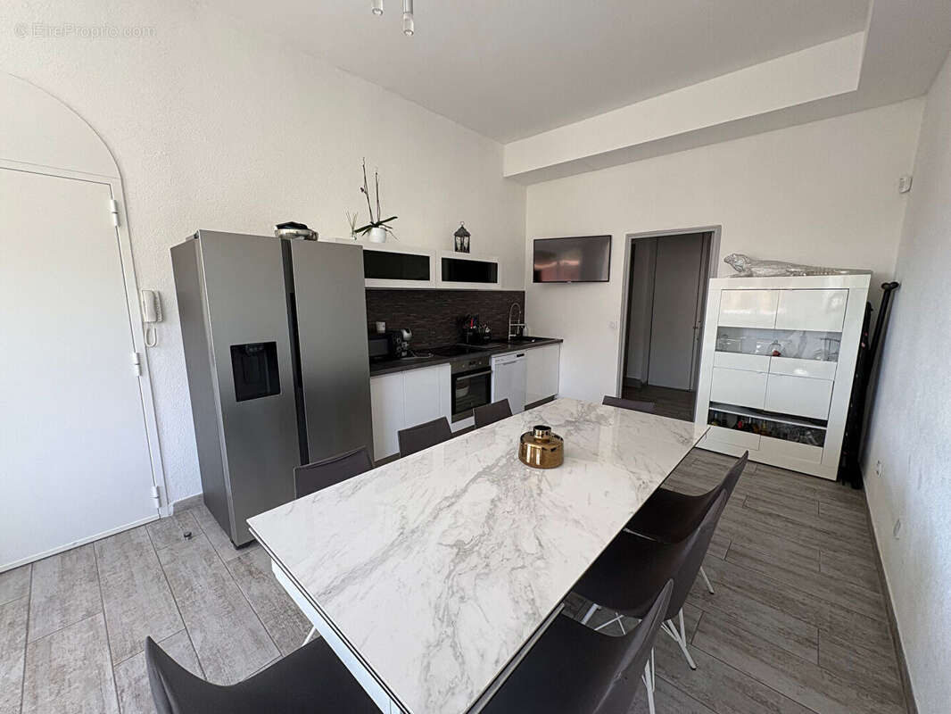 Appartement à CARRY-LE-ROUET