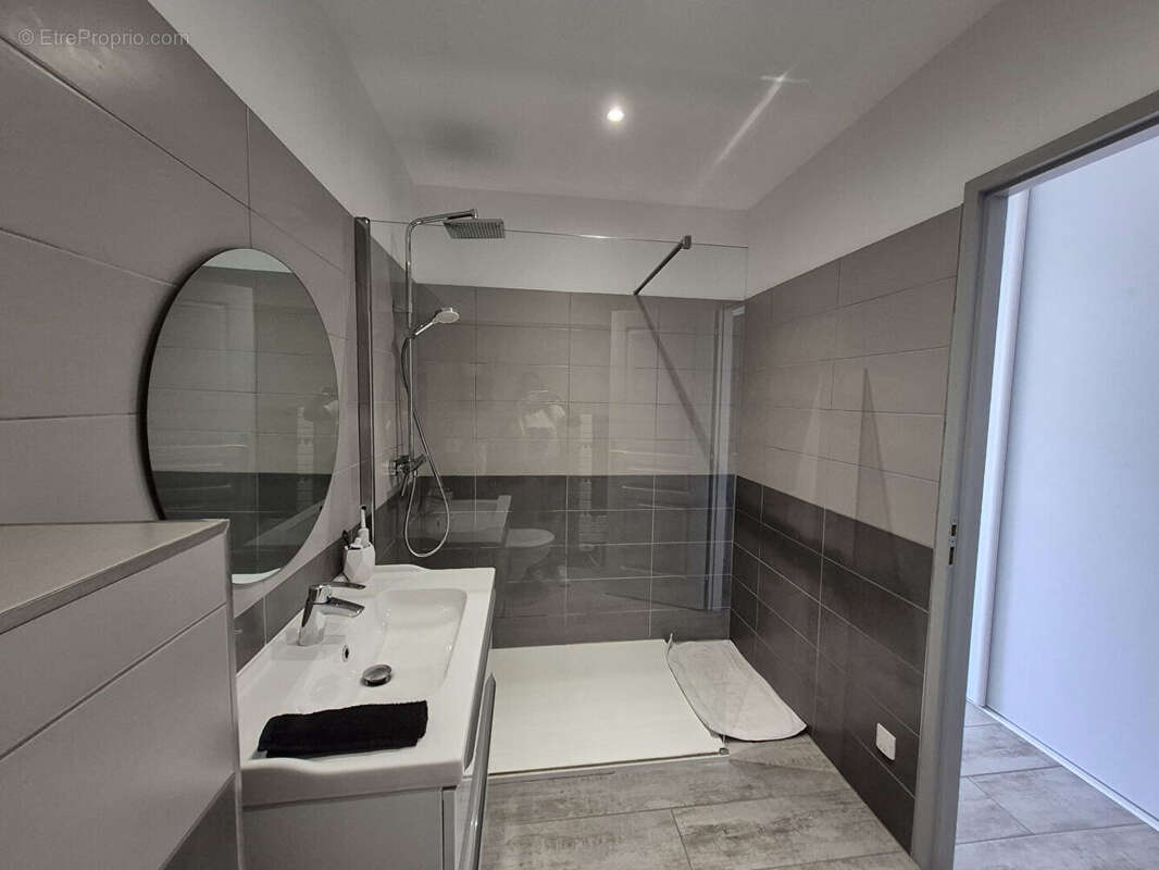 Appartement à CARRY-LE-ROUET