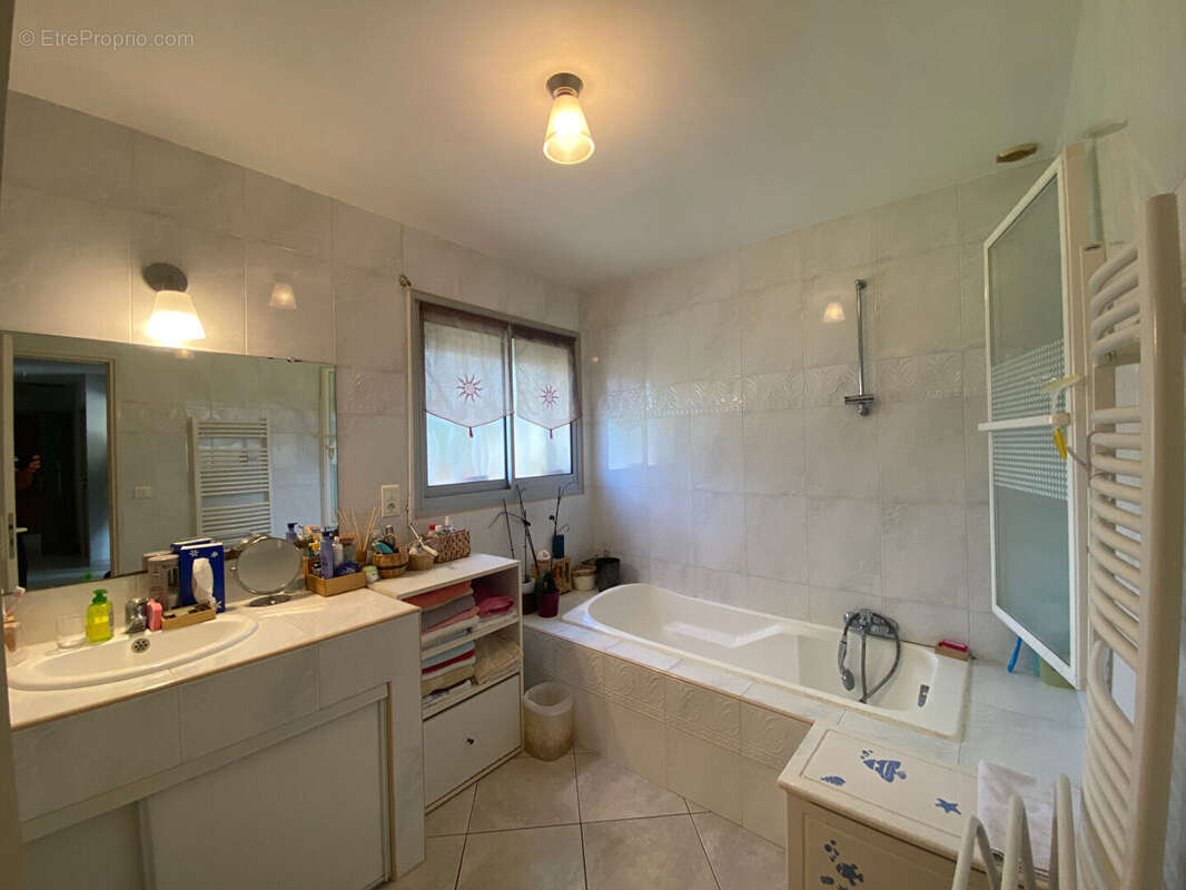 Maison à LATOUR-BAS-ELNE