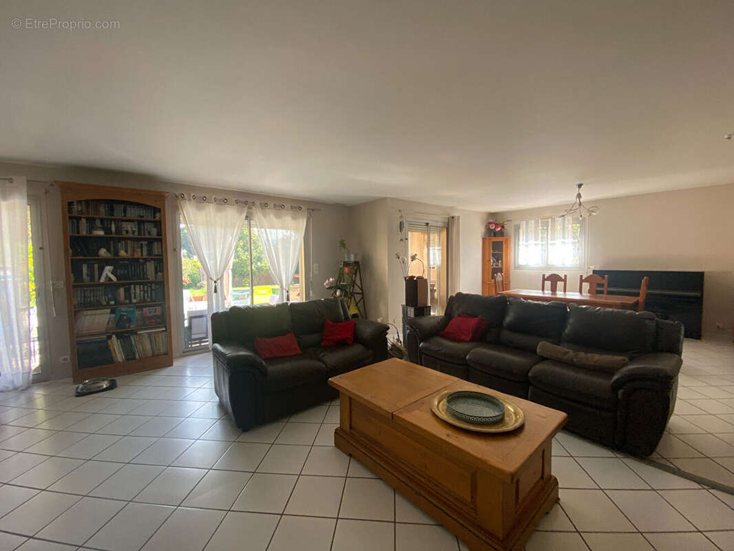 Maison à LATOUR-BAS-ELNE