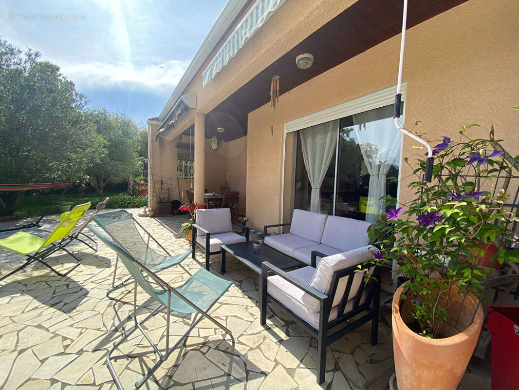 Maison à LATOUR-BAS-ELNE