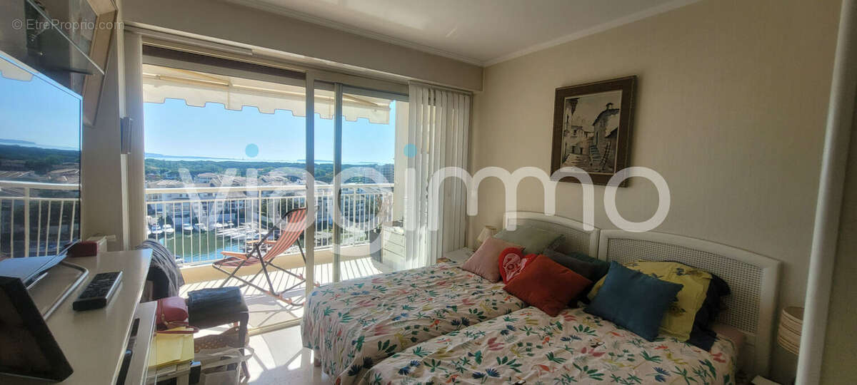 Appartement à MANDELIEU-LA-NAPOULE