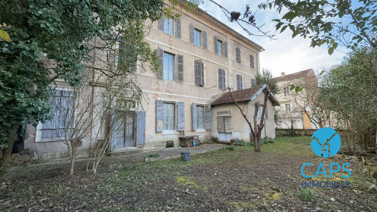 Appartement à CAHORS