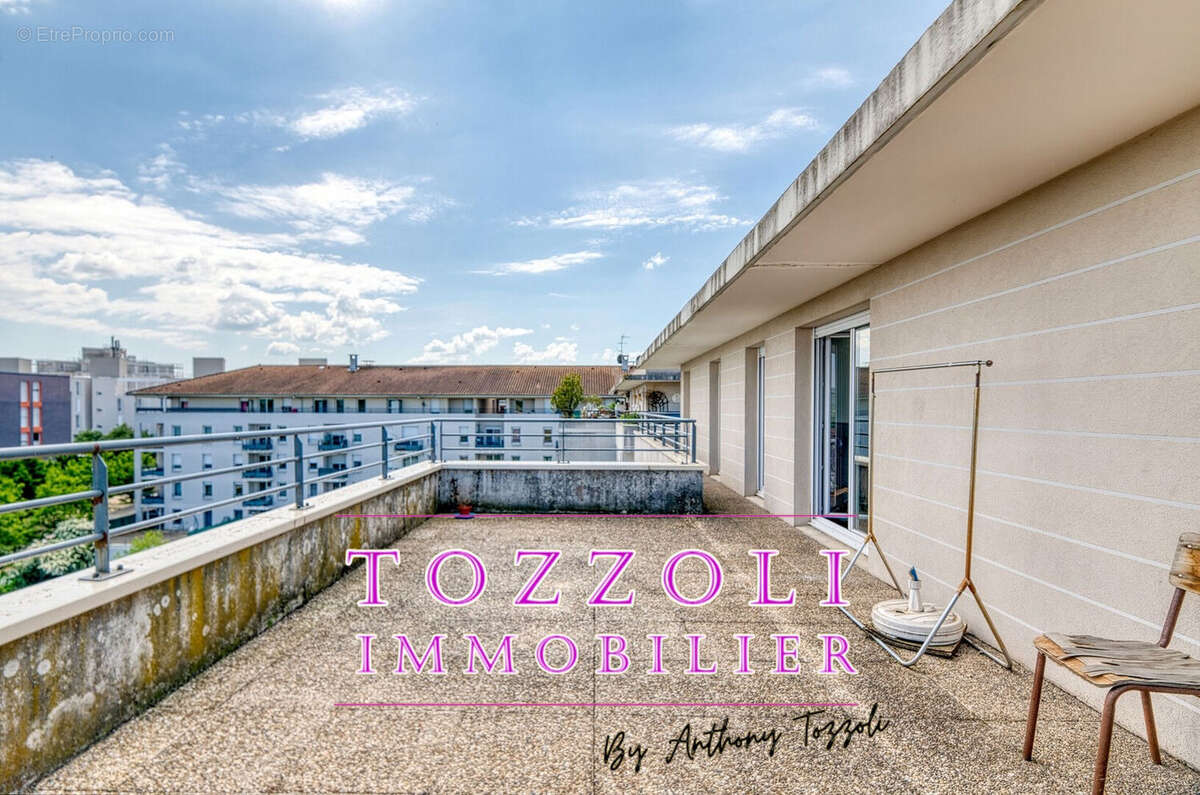 Appartement à L&#039;ISLE-D&#039;ABEAU