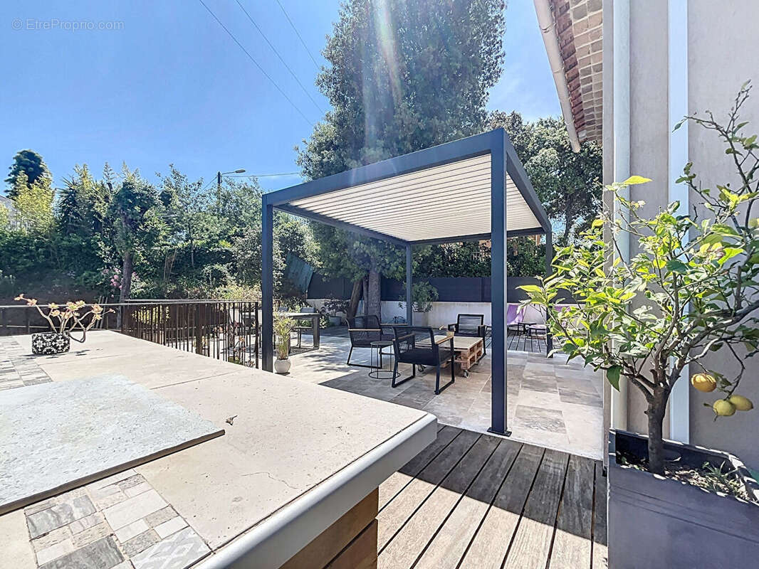 Maison à SIX-FOURS-LES-PLAGES