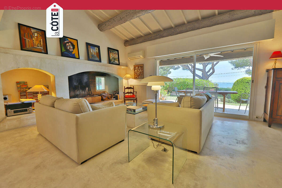 Maison à CARRY-LE-ROUET