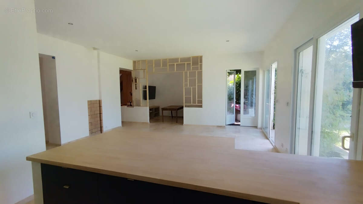 Maison à SAINTE-PAZANNE