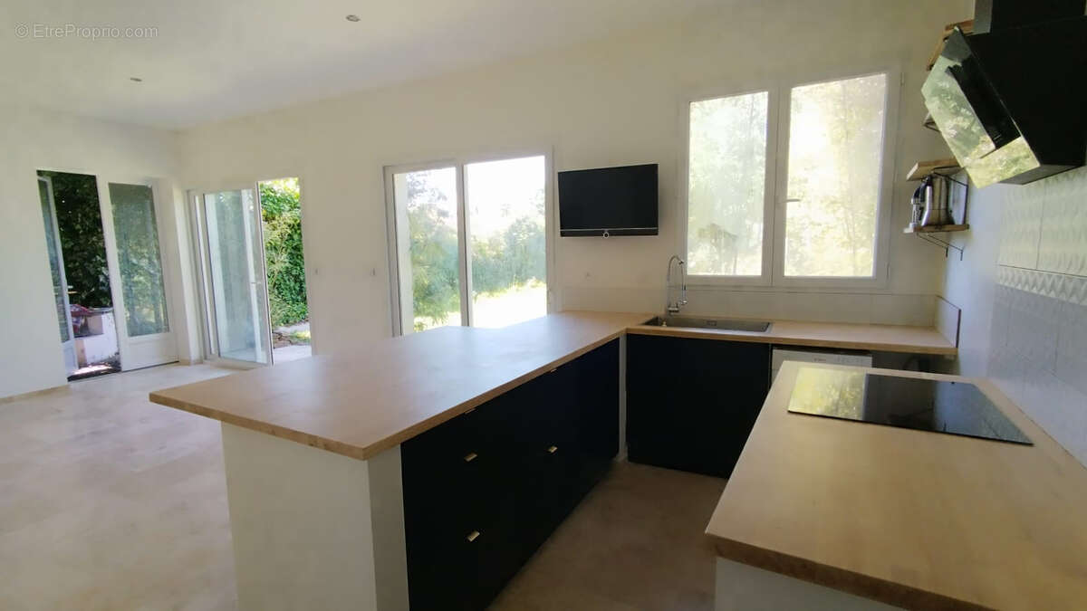 Maison à SAINTE-PAZANNE