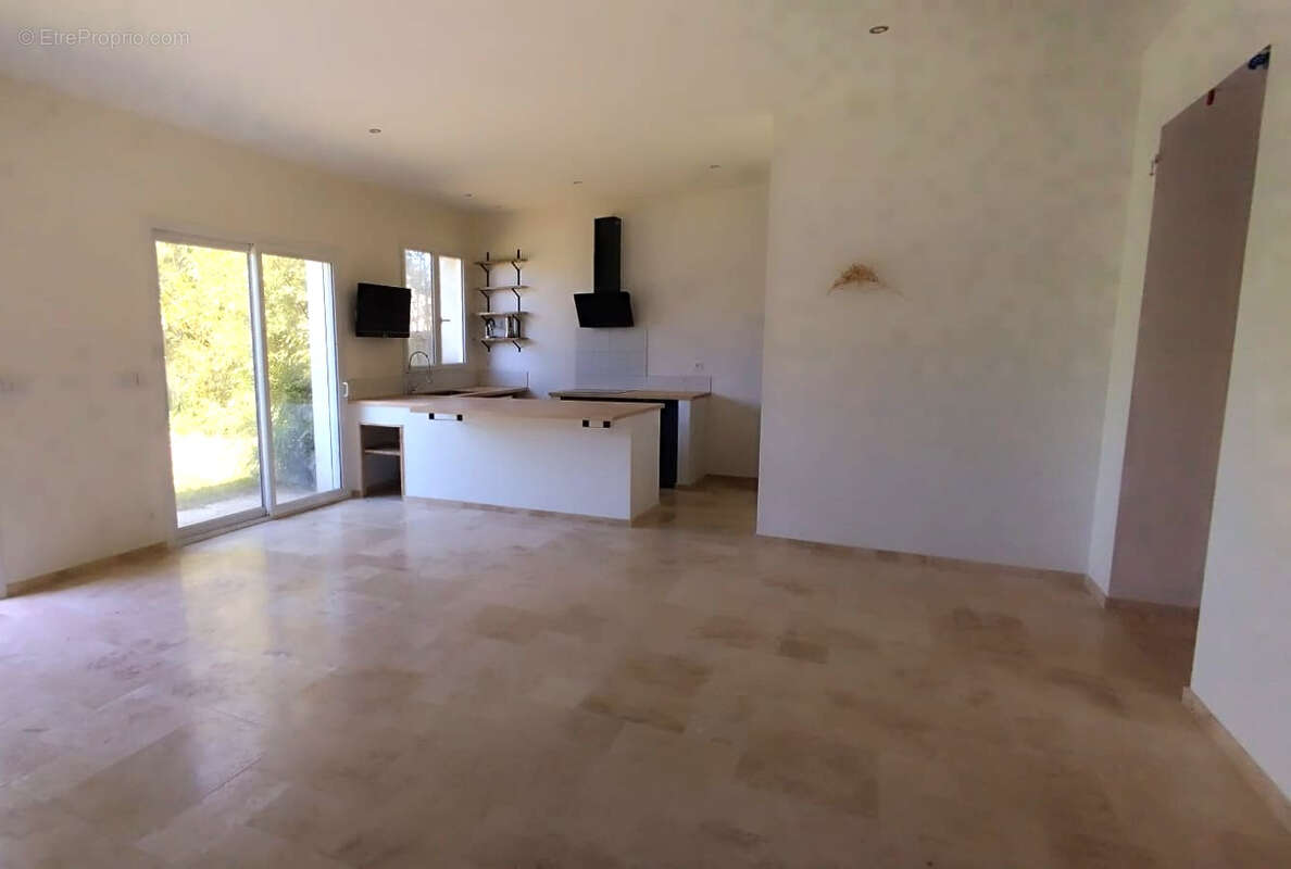 Maison à SAINTE-PAZANNE