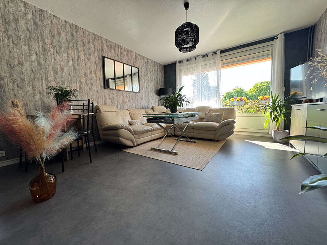 Appartement à DARNETAL